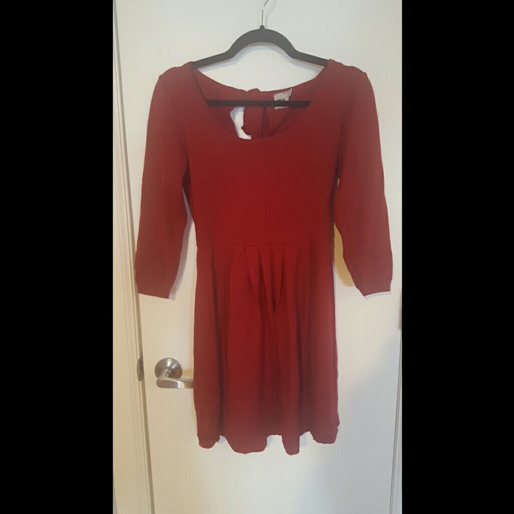 Tie back dress